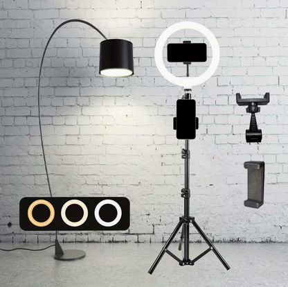 Hands-Free Tripod With Bright Ring Light
