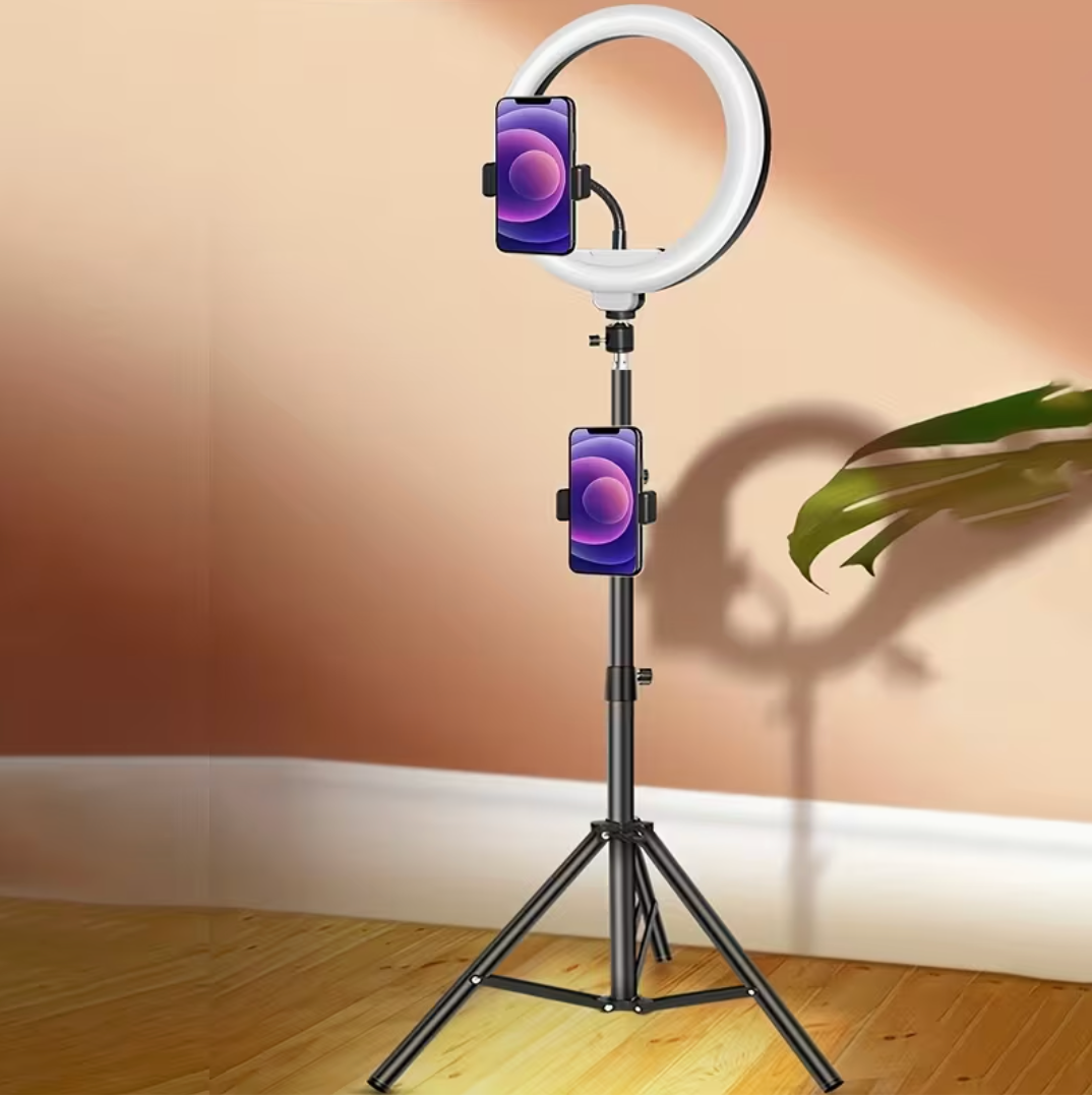 Hands-Free Tripod With Bright Ring Light